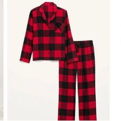 Red And Black Plaid Flannel Pajama Set By Old Navy! Brand New With Tags Size Xl Old Navy Pajamas, Matching Pajama, Buffalo Plaid Flannel, Jam Session, Pajama Fashion, Flannel Pajama Pants, Flannel Pajama Sets, Red Plaid Flannel, Christmas Pajama Set