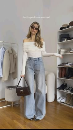 Software Engineer Outfits Women, Outfits For Top Heavy Women, Beige Jeans Outfit Winter, Casual Day Outfits, Quick Outfits, Outfit Inspo Fall, Basic Outfits, Casual Style Outfits