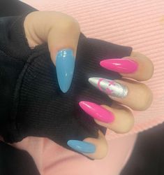 #jinxnails #jinx #jinxarcane #arcane Jinx Nails Season 2, Jinx Nails Arcane, Short Coffin Nails Designs, Jinx Arcane, Short Coffin Nails