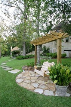 Backyard Swings, Backyard Retreat, Outdoor Decor Backyard, Backyard Makeover, Ideas Halloween, Backyard Patio Designs, Garden Cottage, Outdoor Landscaping, Backyard Oasis