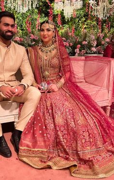 Barat Guest Outfit, Mermaid Style Lehenga, Laal Ishq, Bridal Clothes, Asian Wedding Dress Pakistani, Pakistani Brides, Dress Pakistani, Miranda Kerr Style, Asian Wedding Dress