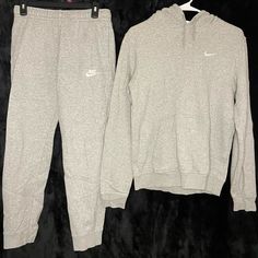 Comfortable Fits Well Only Had These For About A Year Still The Same Color As The Day I Bought It. Comfortable Fits, Men's Nike, Matching Sets, A Year, Nike Men, Comfort Fit, The Day, Man Shop, Nike