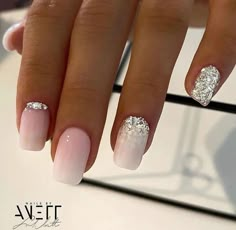 Ballet Nails, Nagel Tips, Fake Nails With Glue, Stick On Nails, False Nail, Artificial Nails, Nail Accessories, Rhinestone Nails, Nail Manicure