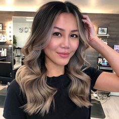 Fall Hair Color Ideas, Balayage Hair Dark, Fall Hair Color For Brunettes, Low Maintenance Hair, Let You Go, Mom Hairstyles, Light Hair Color