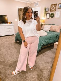 Cute Mom Outfits Summer, Mom Outfits Summer, Cute Mom Outfits, Teacher Dress, Cute Teacher Outfits, Outfit Verano, Friday Fashion, Plus Size Summer Fashion, Teacher Dresses