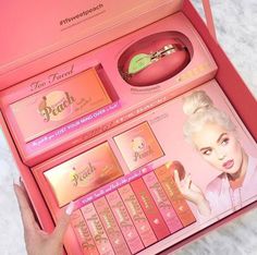 too faced peach vault 🍑🧡 To Faced, Penyimpanan Makeup, Too Faced Peach, Peach Nails, Makeup Pallets, Too Faced Makeup, Too Faced Cosmetics, Makeup Goals, Makati