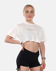 #color_white Compostable Packaging, White Crop Top, Crop Shirt, Bra Sizes, Crossfit, Quick Dry, Crop Tops Women, Everyday Wear, Loose Fitting