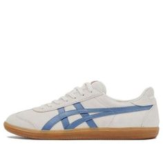 The Onitsuka Tiger Tokuten is a stylish sneaker that effortlessly blends fashion and performance. With its clean white color accented by subtle blue details, this shoe appeals to both men and women. The design features a classic silhouette, making it versatile for various occasions. Crafted with attention to detail, the Tokuten offers comfort and durability. Whether you’re strolling through the city streets or adding a sporty touch to your outfit, these sneakers are a reliable choice.
The Onitsu Limited Edition Sneakers, Shoe Inspo, Onitsuka Tiger, Window Shopping, Swag Shoes, Tiger Stripes, Mode Inspo, Pretty Shoes, Dream Shoes