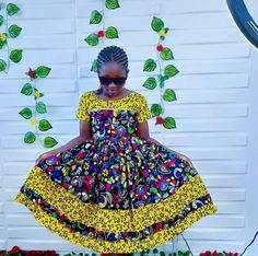 ✴️ This is a beautiful African children's dress. It is made with African print fabric and available for ordering. ✴️ This listing features one girl child (0-12)years ✴️ Please let me know the age of your child using the children's measurement guide ✴️ The Ankara fabric used is 100% cotton ✴️ It will be made to suit your exact measurement ✴️ The production process takes 3-5 business days while Shipping takes 4-5 business days ✴️ We ship through DHL express Please feel free to start an Etsy conver African Children Dress Designs, Ankara Styles For Kids, Nigerian Fashion Ankara, African Babies, Ankara Dress Styles, Children Dress, African Dresses For Kids, Short African Dresses