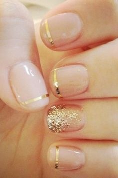 51 Reasons To Shower Your Wedding In Gold Nail Art Noel, Wedding Manicure, Gold Glitter Nails, Easy Nails, Her Nails, Bohol, Short Nail Designs, Rocker Chic