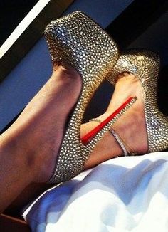 These are so hot...I want these Loubatons in my shoe collection Heart Shoes, Shoes Shoes