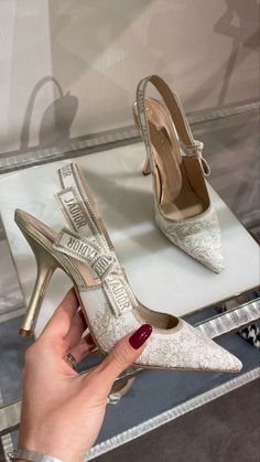 Heels Luxury Aesthetic, Dior Vibes, Wedding Shoes Designer, Outfits With Heels, Dream Heels, Dior Wedding, Graduation Heels, Classy Heels, Beautiful Wedding Shoes