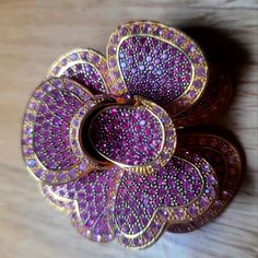 This Is A Stunning Brooch From Joan Rivers. It Is A Limited Edition And Rare. This Vintage Piece Is In Beautiful Condition. Lovely Pink Gems With A Gold Backing. Joan Rivers Jewelry, Pink Gem, Gold And Pink, Joan Rivers, Pink Gold, Vintage Gold, Pink And Gold, Brooches, Vintage Jewelry