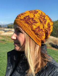 knot another hat deciduous (download) Default Title - Knot Another Hat Round Knitting, Knitting In The Round, Fall Hats, Fall Halloween Crafts, Halloween Craft, Knit In The Round, Red And Orange, Fall Weather, Christmas Hat