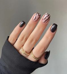 33 Trendy Short Square Nails That Scream Confidence And Class - ZaiuBee Short Gel Nails, Fall Gel Nails, Nagel Tips, Black Nail Designs, Pastel Nails, Fire Nails, Pretty Acrylic Nails