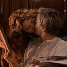 Photo of Jack and Rose from titanic. Rose And Jack Titanic Aesthetic, Jack Titanic Aesthetic, Rose And Jack Titanic, Rose From Titanic, Titanic Aesthetic