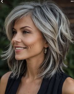 Jennifer Aniston Shag Haircut, Haircut For Medium Hair For Women, Medium Length Grey Hair Styles Over 50, Layered Gray Hair Over 50, Short Layered Hair Medium, Shag Hairstyles Fine Hair, Hair For 50 Year Old Women Over 50, Short Hairstyles Women Over 50, Best Haircuts For Women Over 50