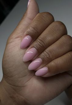 Overlay Almond Nails, Structured Manicure Ideas Short Nails, Short Structured Manicure, Pink Polygel Nail Ideas, Short Classy Nails Acrylic, Almond Natural Nails, Pink Gel Manicure