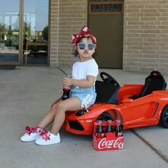 Cars Theme Photoshoot, Coke Photoshoot, Coca Cola Photoshoot, Photoshoot With Car, Garage Pics, Baby Cinderella, Theme Photoshoot, Toddler Photoshoot, Baby Picture Ideas