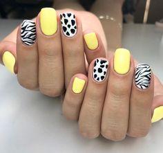 Blue Natural Nails, Short Summer Nail Ideas, Short Summer Nails, Gold Gel Nails, Summer Nails 2024, Aqua Nails, Cow Nails, Sassy Nails, Animal Print Nails