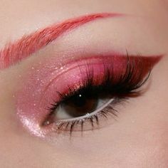 Red Make Up Looks Eyes, Red Eyeshadow Hooded Eyes, Cute Red Makeup Looks, Red And White Eye Makeup, Red Y2k Makeup, Red Inspired Makeup, Easy Red Eyeshadow Looks, Red And White Makeup Looks, Pink And Red Makeup Looks