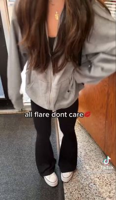 Latina Fashion Outfits, Smink Inspiration, Flared Leggings, Trendy Outfits For Teens, Cute Lazy Day Outfits, Not Me, Simple Trendy Outfits