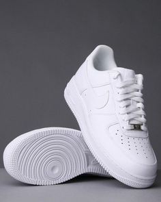 Nike Blazer Outfit, White Nike Air Force, White Nike Air, Basket Style, All Nike Shoes, Nike Air Force Ones