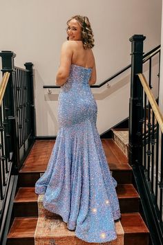 Short Black Prom Dresses, Mermaid Light, Long Prom Dresses Cheap, Prom Dresses Unique, Yellow Prom Dresses, Prom Trends, Long Sleeve Prom Dress, Short Evening Dresses, Affordable Evening Dresses