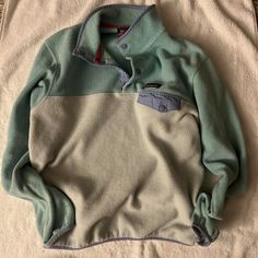 Archived Colorway No Longer Made! Super Durable And Perfect For Everything From Outdoor Adventures To Everyday Wear! Size Women’s Medium. Teal, Purple, Aqua Clothing Board, Outdoorsy Style, Patagonia Fleece, Granola Girl, Patagonia Jacket, Patagonia Jackets, Bomber Jackets, Patagonia Womens, Outdoor Adventures