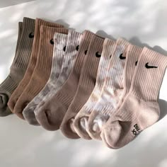 Aesthetic Socks, Nike Crew, Cute Nike Outfits, Nike Socks, Cute Nike Shoes, Cute Nike, Cute Nikes, Swag Shoes, Nike Kids