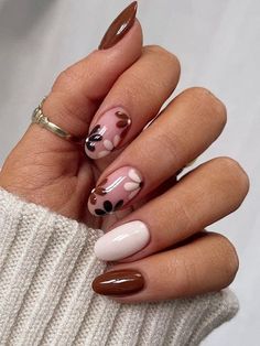 Kutek Disney, Thanksgiving Nail Designs, September Nails, November Nails, Fall Gel Nails, Nail Art For Beginners