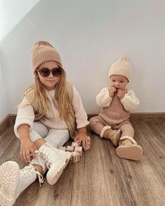 Luna Outfit, Winter Inspo, September 7, Autumn Vibes, Kids Outfits Girls, Girl Falling, Toddler Girl Outfits