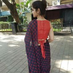 Batik Saree, Latest Saree Blouse, Cotton Saree Blouse Designs, Cotton Blouse Design, Best Blouse Designs, Kids Blouse