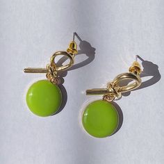 This colorful pair can definitely boost your mood with its lightweight and lovely color!  I feel 10 years younger while wearing them😊 Size: Length: 3.5, Width: 1.5cm Glaze Ceramics, Statement Drop Earrings, Avocado Green, Jewelry Studio, Lovely Colors, Flower Petals, Flower Earrings, Vintage Earrings, Statement Earrings