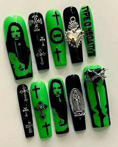 Type O Negative Nail Art, Type O Negative Nails, Silent Hill Nails, Mall Goth Nails, Long Goth Nails, Slipknot Nails, Emo Nail Designs, Scene Nails Emo, Rocker Nails