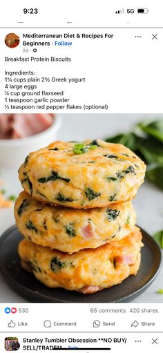 Protein Biscuits, Protein Breakfast, Mediterranean Diet Recipes, Mediterranean Diet, Red Pepper Flakes, Flax Seed, Greek Yogurt, Garlic Powder, Diet Recipes