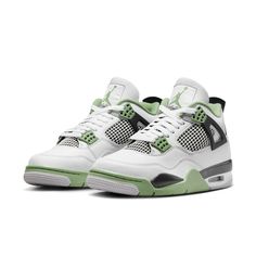 Cut Wallpapers, Jordan 4 Retro Seafoam, Jordan 4’s, Nike Kicks, Basketball Shoes For Men, Retro Basketball Shoes, Dr Shoes, Jordan 4s, Jordan Shoes Retro