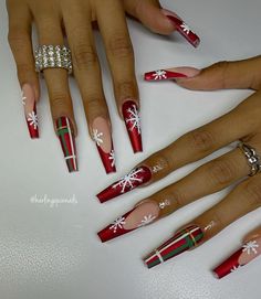 Christmas Nail Designs Acrylic, Ombre Nails Glitter, Cute Christmas Nails, Stylish Nails Designs, Nail Design Inspiration, Fall Acrylic Nails, Sparkle Nails, Christmas Set, Uñas Acrilicas