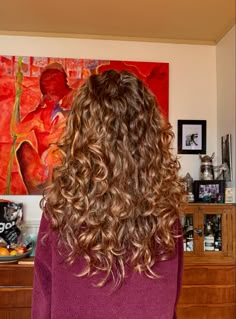 Honey Brown Wavy Hair, Lived In Blonde Curly Hair, Curly Hair Cuts Long Layers, Curly Hair Style, Wavy Haircuts, Wavy Curly Hair, Curly Hair Care, Cut My Hair