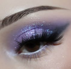 Black Eye Makeup, Concert Makeup, Special Makeup, Cute Eye Makeup, Purple Makeup, Eye Makeup Designs, Dope Makeup, Edgy Makeup, Makeup Eye Looks