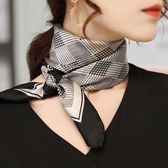 kostenloser Versand, schnellerer Kundendienst Black Neck Scarf, Business Style, Scarf Women, High Society, Polka Dot Print, Neck Scarves, Square Scarf, Scarf Styles, Head Scarf