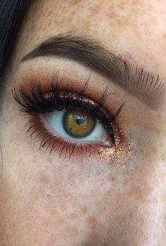 Amber Eyes, Mineral Eyeshadow, Beauty Make-up, Makeup Tricks, Hazel Eyes, Smokey Eye Makeup