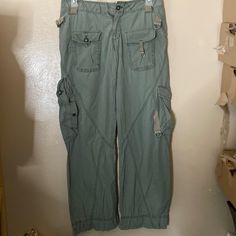 Cargo Army Green Rare Hiking Pants With Lots Of Pockets Pants With Lots Of Pockets, Lots Of Pockets, Hiking Pants, Pants Color, Army Green, Abercrombie Fitch, Pant Jumpsuit, Hiking, Pants For Women