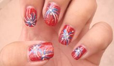 23 Terrific Fireworks Nail Designs - Pretty Designs July Nail Designs, 4th Of July Nail, Nailart Tutorial, Natural Nail Art, Fingernail Designs