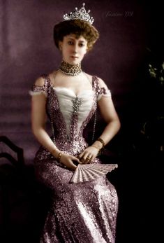 Queen Maud Of Norway Gowns, Edwardian Photos, Historic Dresses, Historical Gowns, Regal Academy, Royal Flush, Vintage Closet