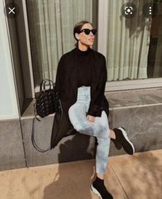 Casual Chic Style Winter, Womens Fashion Casual Chic, Sneaker Outfits Women, Looks Street Style, Black Women Fashion, Casual Chic Style, Sneakers Outfit