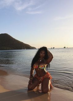 Black Women Instagram Picture Ideas, Swimsuit Outfit Black Women, Beach Town Photoshoot, Beach Poses Black Women, Swimsuit Outfits Black Women, Poses For Pictures Instagram Beach, Black Women Swimsuit, Swimsuit Black Women, Cute Beach Poses