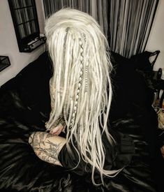 Dread Hair Extensions, Dreads Styles For Women, Dread Hair, Hair For School, Viking Braids, Hairstyle Long