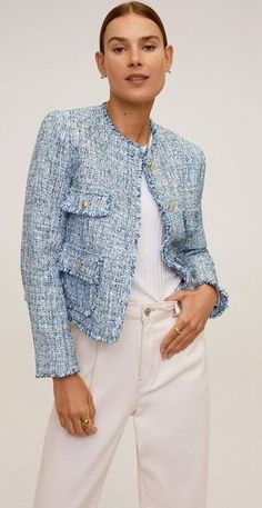 Tweed Jacket Outfit, Blue Tweed Jacket, White Tweed Jacket, Womens Tweed Jacket, Jacket Outfit Women, Blue Tweed, Causual Outfits, Street Style Outfit, Elegant Outfit