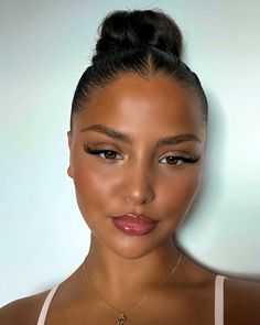 Ball Makeup, Brown Girls Makeup, Light Makeup Looks, Classy Makeup, Makeup For Black Skin, Natural Glowy Makeup, Wedding 2024